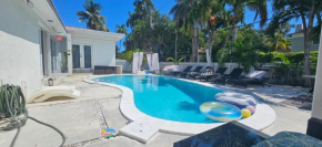 Pool Paradise Half mile to Beach w Massive Yard!